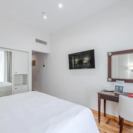 Hotiday Collection - Mediterranee 호텔 4*