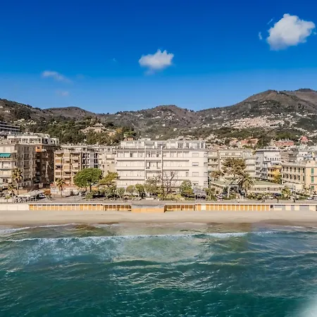 Hotell Hotiday Collection - Mediterranee 4*