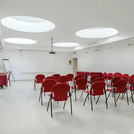 Hotiday Collection - Mediterranee Hotell