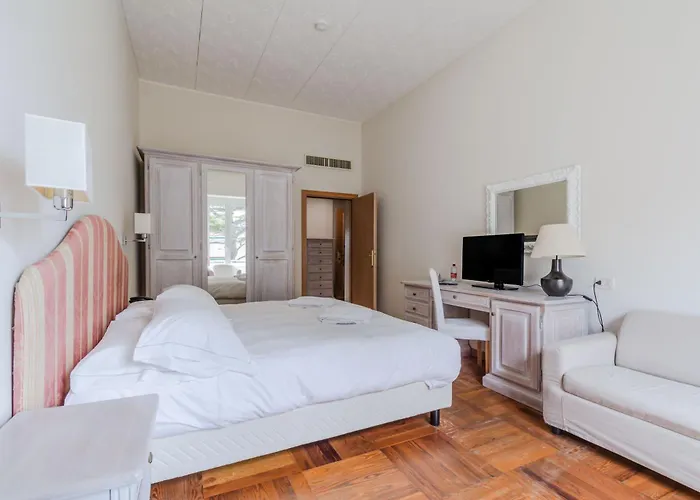 Hotiday Collection - Mediterranee Hotell Alassio