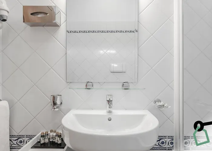 Hotiday Collection - Mediterranee Отель Алассио