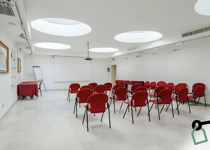 Hotiday Collection - Mediterranee Hotell